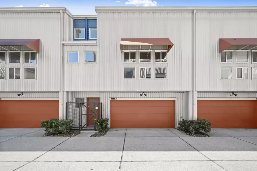 2605 Calumet #42, Houston, TX 77004