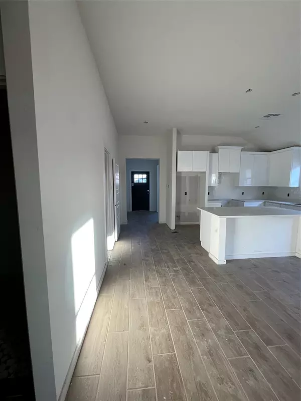 Angleton, TX 77515,3130 Emerald Hills Drive