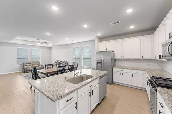 Fulshear, TX 77441,7454 French Quarter CT