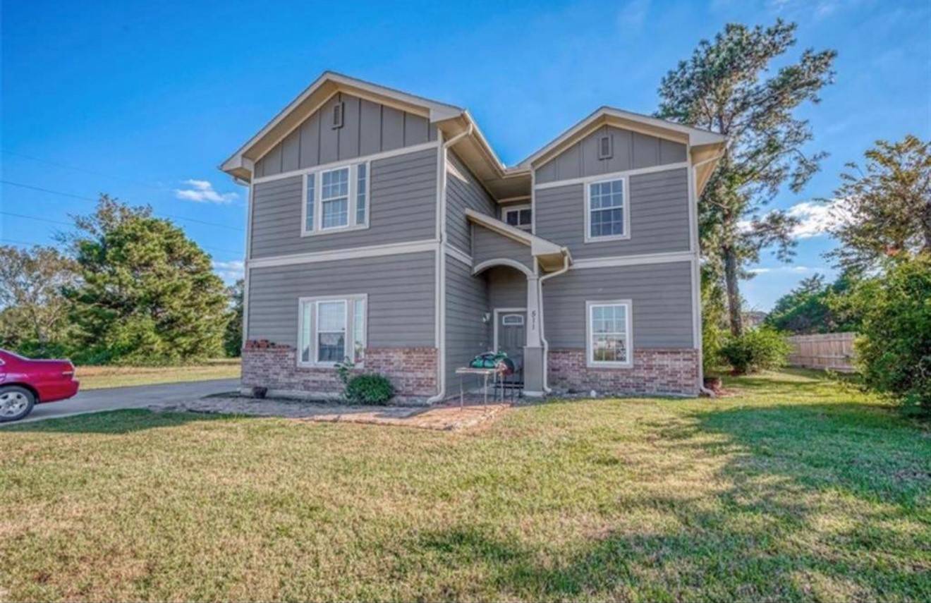 511 Dahila ST #3, Prairie View, TX 77484