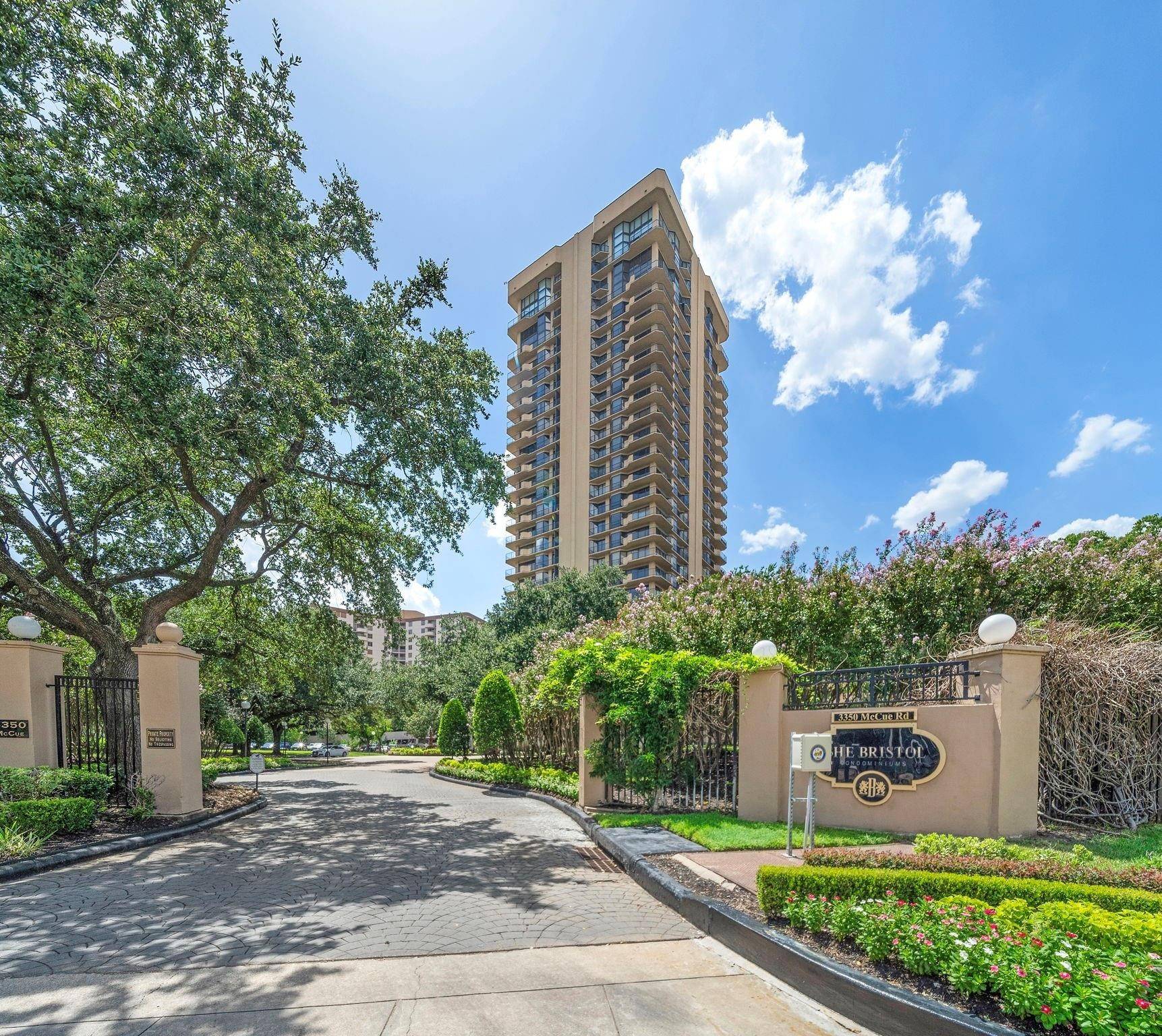3350 Mccue RD #603, Houston, TX 77056