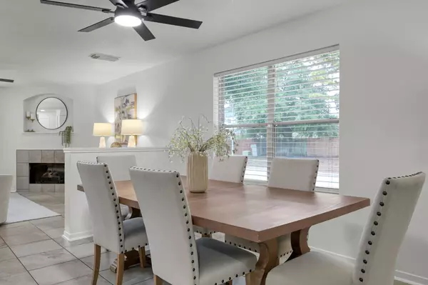 Houston, TX 77095,17602 S Summit Canyon DR