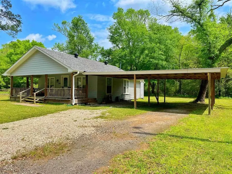 705 Moreland ST, Vidor, TX 77662