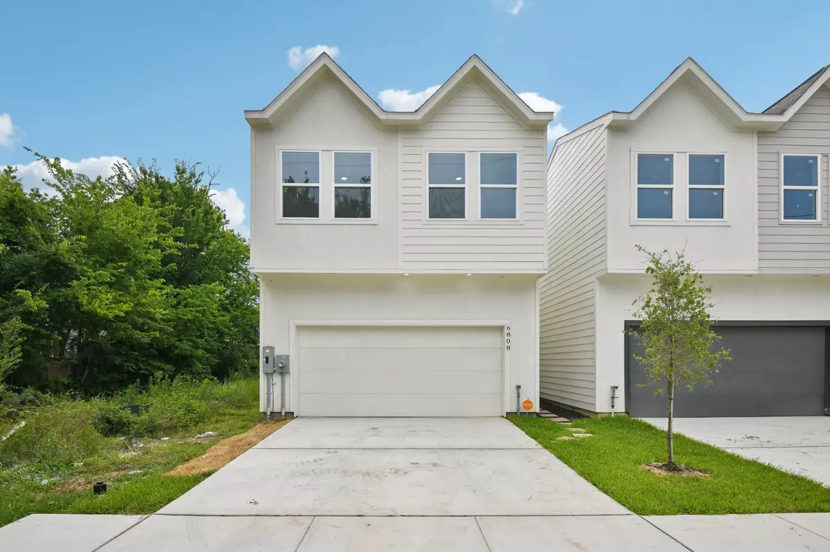 Houston, TX 77021,6808 Madrid St