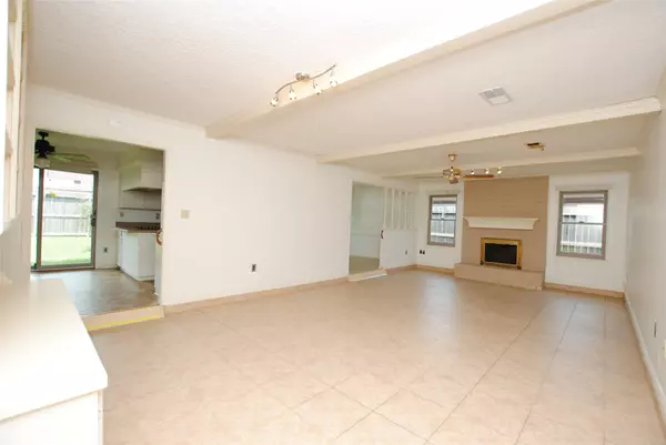 Houston, TX 77062,15519 Saint Cloud DR