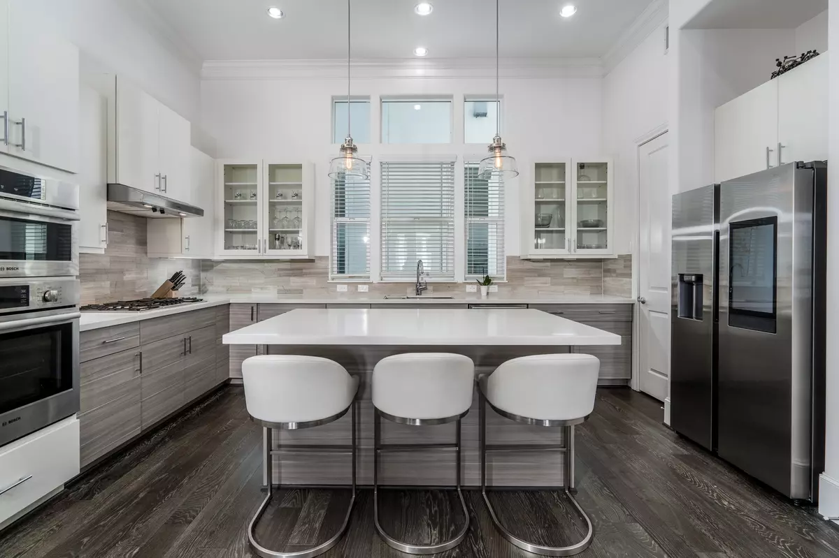 Houston, TX 77004,2312 Hutchins ST