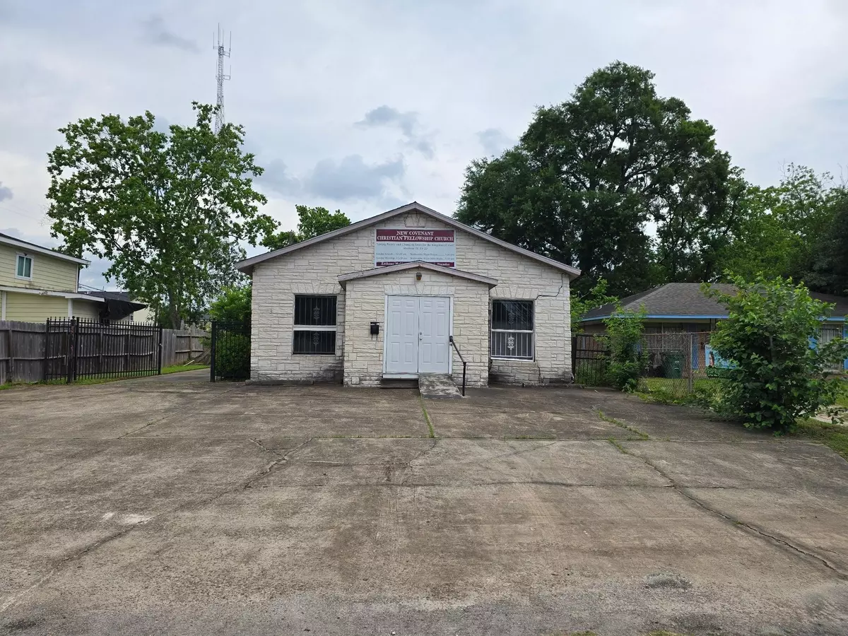 Houston, TX 77051,9217 Mallory ST