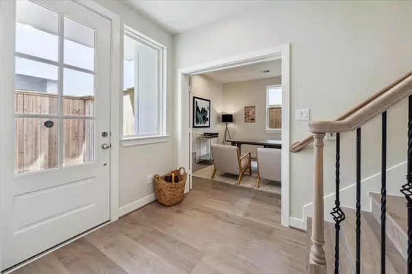 Houston, TX 77007,3067 Hicks Street