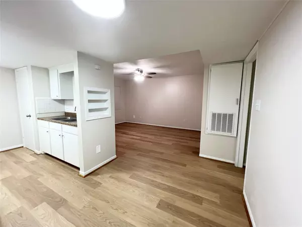 Bay City, TX 77414,2400 5th ST #25