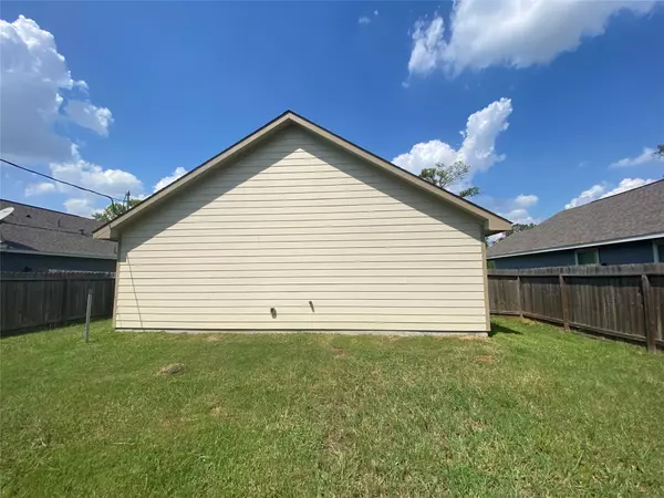 Houston, TX 77078,8046 Parker RD