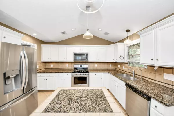 Alvin, TX 77511,3840 Clover DR