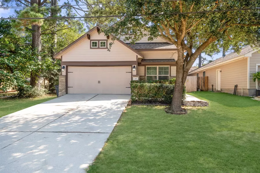 246 Clear Water ST E, Montgomery, TX 77356