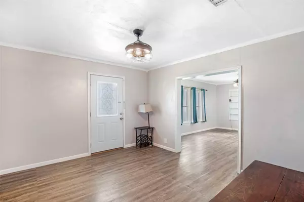 Anahuac, TX 77514,908 Stowell