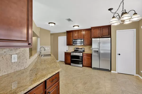 Kingwood, TX 77339,2215 Friarwood TRL