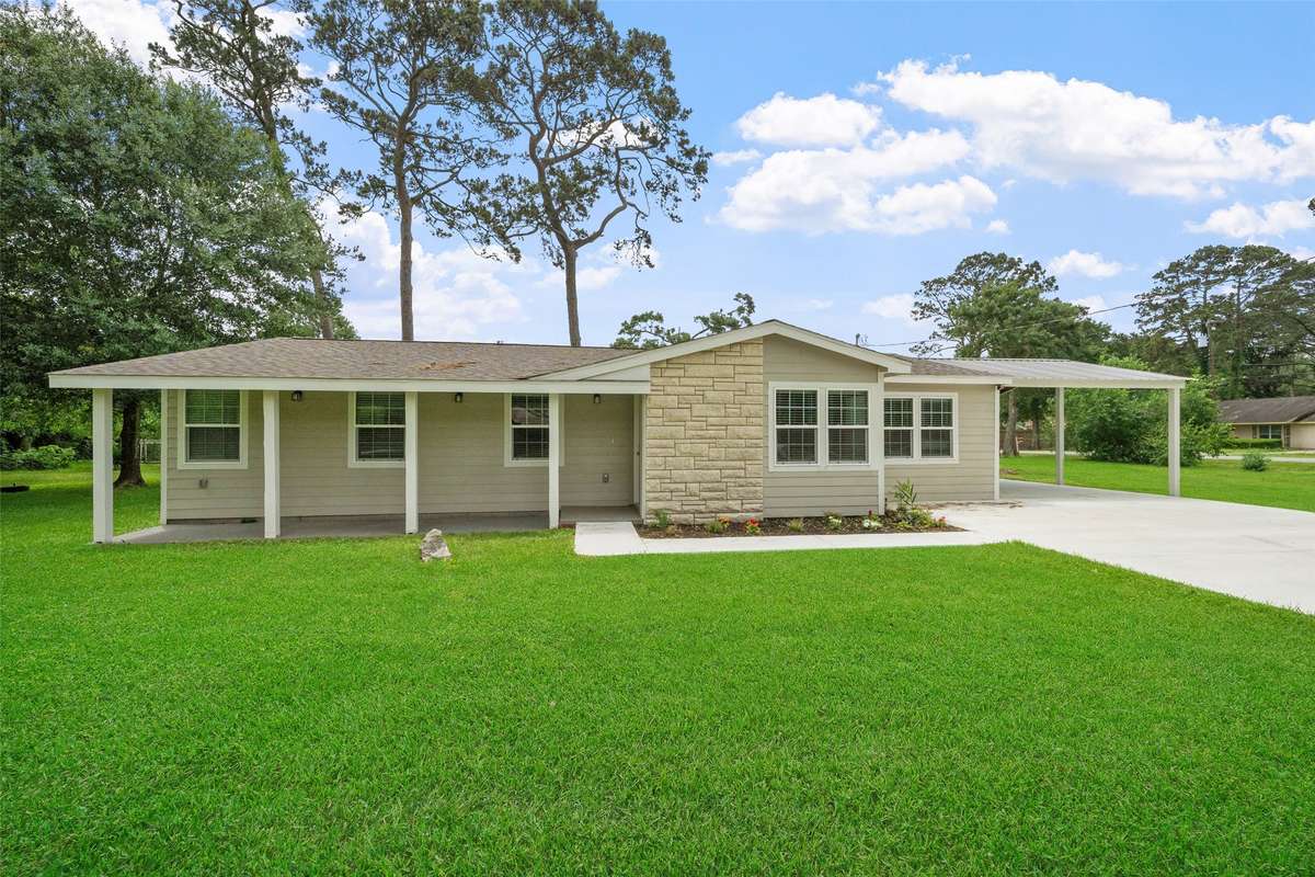 Dickinson, TX 77539,5117 Winding Way WAY