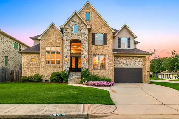 4302 Meyerwood DR, Houston, TX 77096