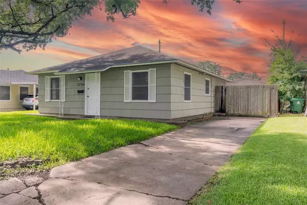 Houston, TX 77087,7734 El Rancho ST