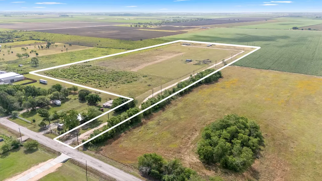 12331 Battle RD, Beasley, TX 77417
