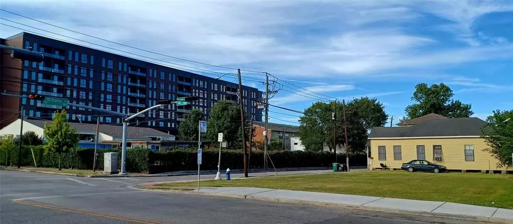 Houston, TX 77003,2501 Canal ST