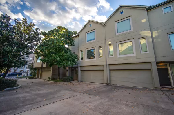 Houston, TX 77007,4430 Center ST