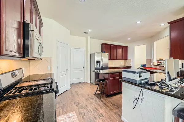 Bacliff, TX 77518,5107 Lagoon CT