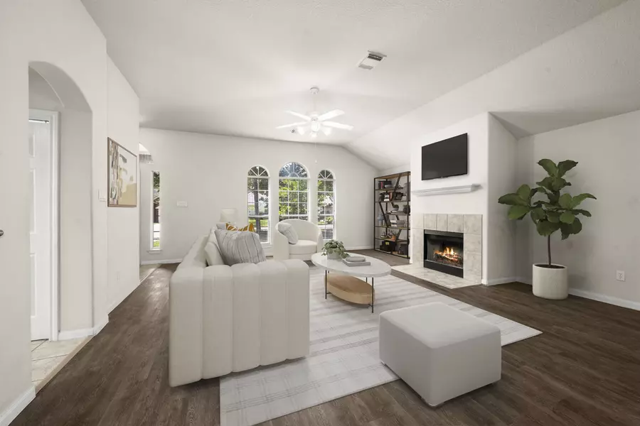 3226 Woodwind RD, Montgomery, TX 77356