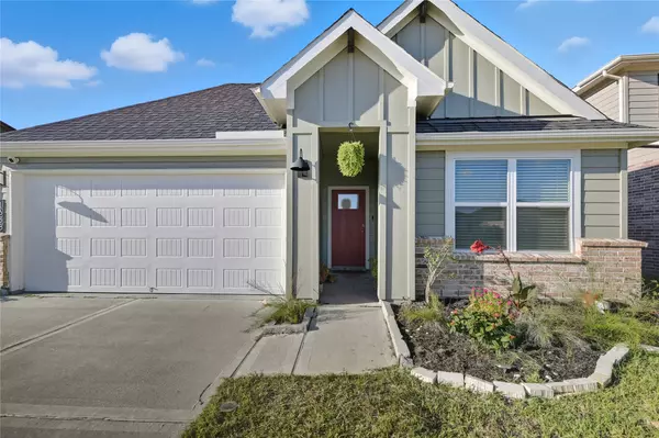 1638 WestWay Dr, Fresno, TX 77545