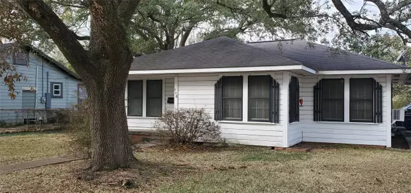 Silsbee, TX 77656,665 N 10th ST