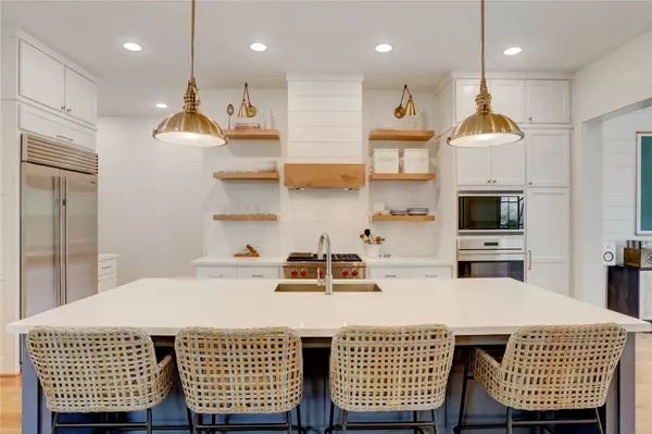 Houston, TX 77025,3102 Glen Haven BLVD