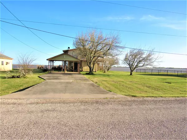 Palacios, TX 77465,1538 W Bayshore DR