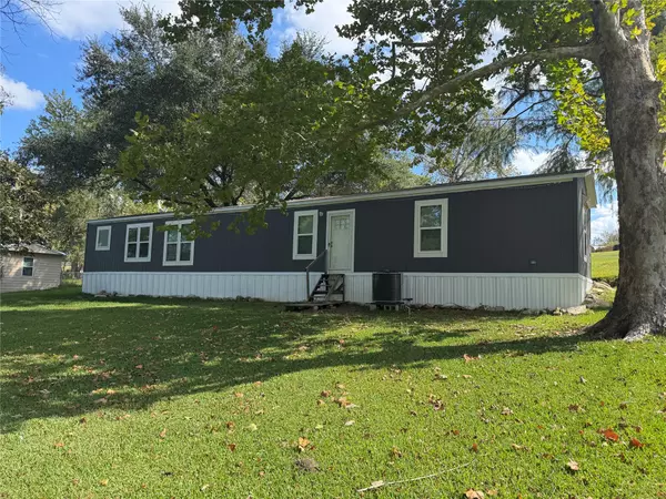 Coldspring, TX 77331,521 Southwood Shores DR