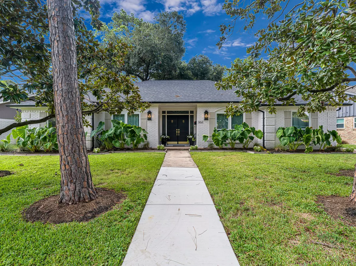 Houston, TX 77096,5827 Dumfries DR