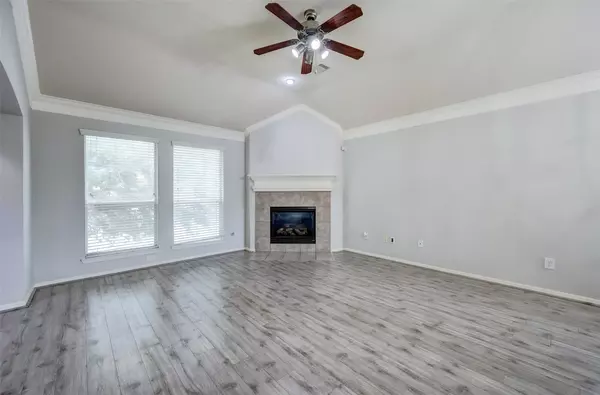 Houston, TX 77057,6222 Skyline DR #13