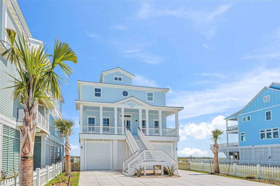11367 Beachside DR, Galveston, TX 77554