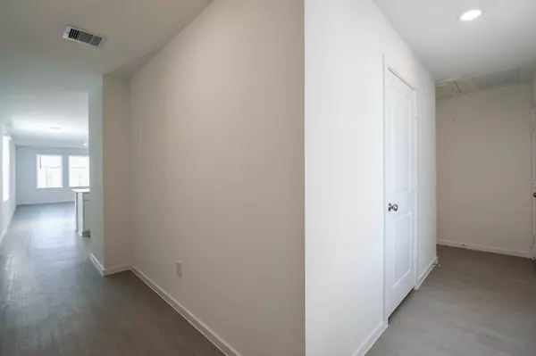 Katy, TX 77493,6871 Flowering Ginger LN