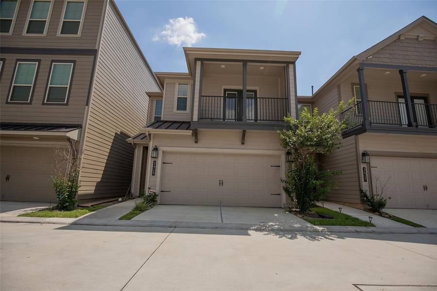 3415 Avondale View DR, Houston, TX 77025