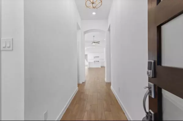 Iowa Colony, TX 77583,10227 Van Gogh CT