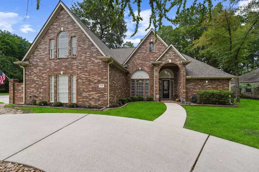 3330 Lake Island DR, Montgomery, TX 77356