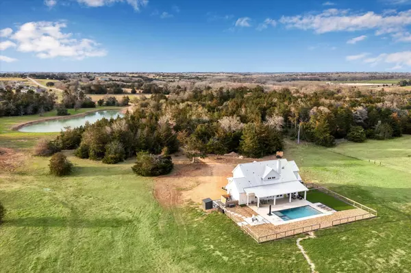 13167 Fm 389 RD, Burton, TX 77835