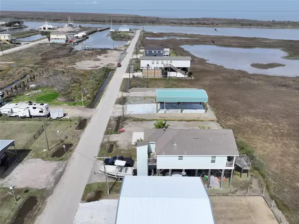 Crystal Beach, TX 77650,1244 E Canal DR