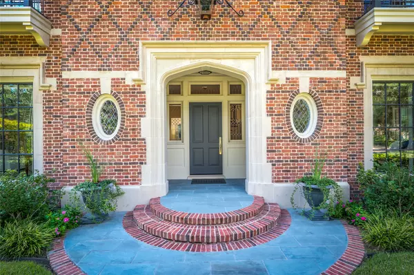 Houston, TX 77019,2131 Brentwood DR