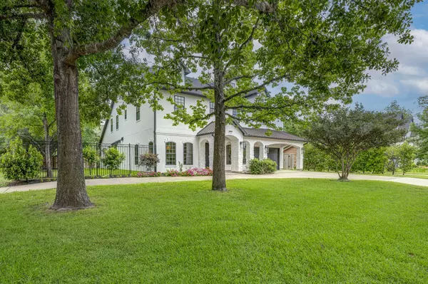 Spring Valley Village, TX 77055,8814 Cedarbrake DR