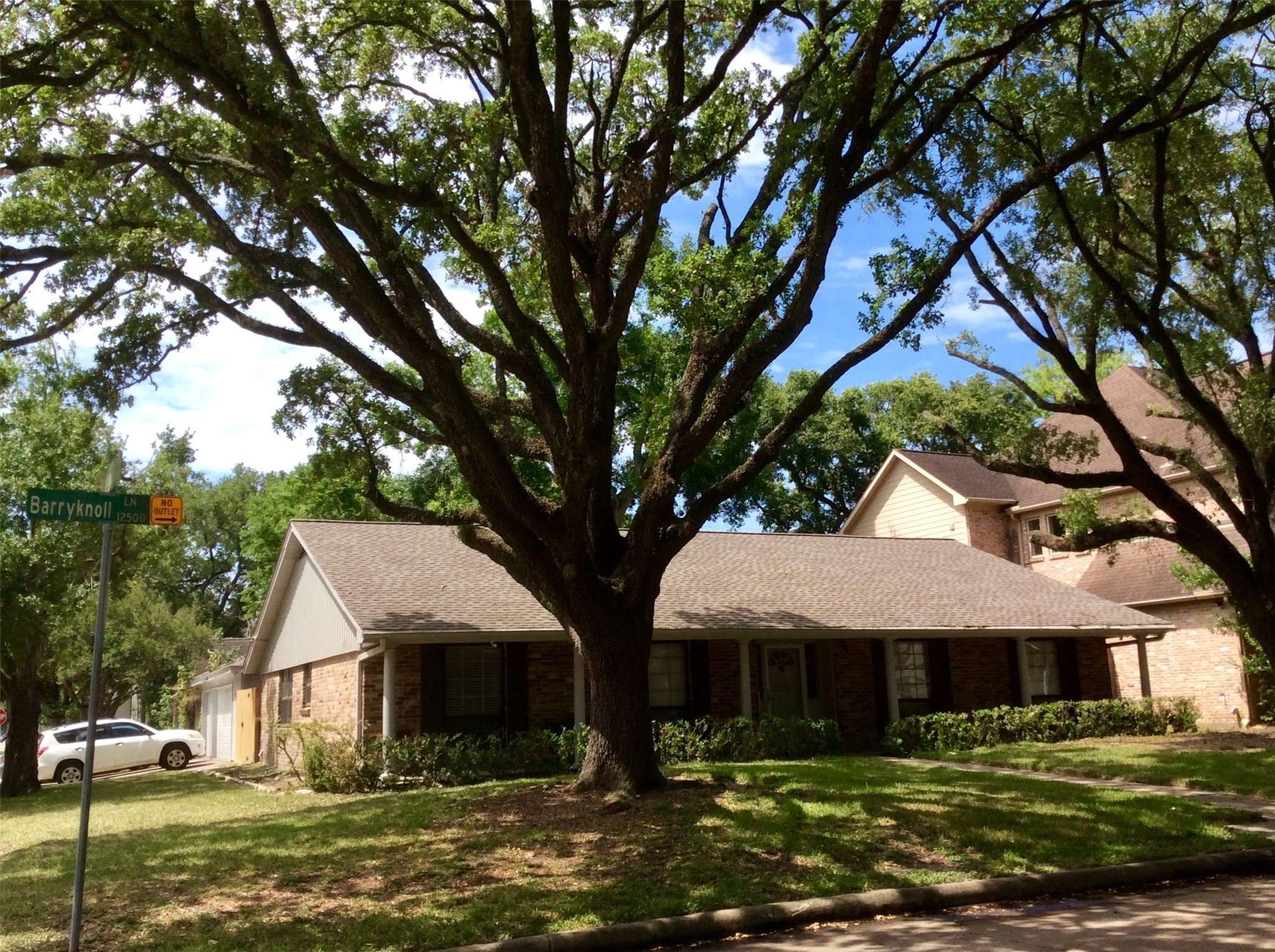 12503 Barryknoll LN, Houston, TX 77024