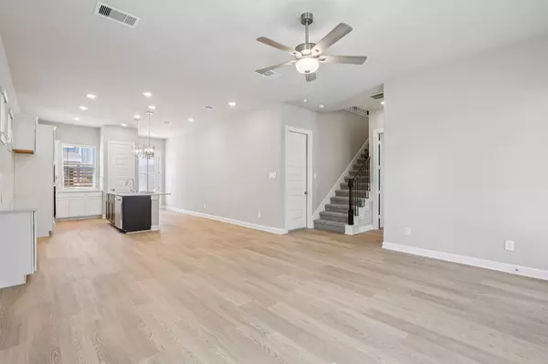 Kemah, TX 77565,622 Topwater TRL