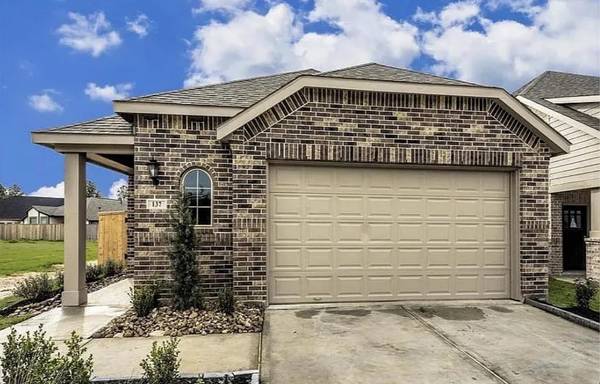 137 Emory Birch DR, Montgomery, TX 77316