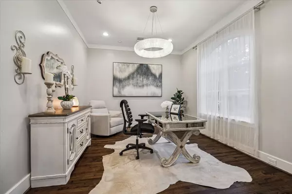 Houston, TX 77005,3747 Childress ST