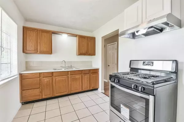 Houston, TX 77022,351 Victoria DR