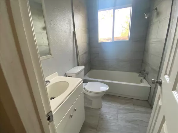 Houston, TX 77023,2002 Hatwell ST