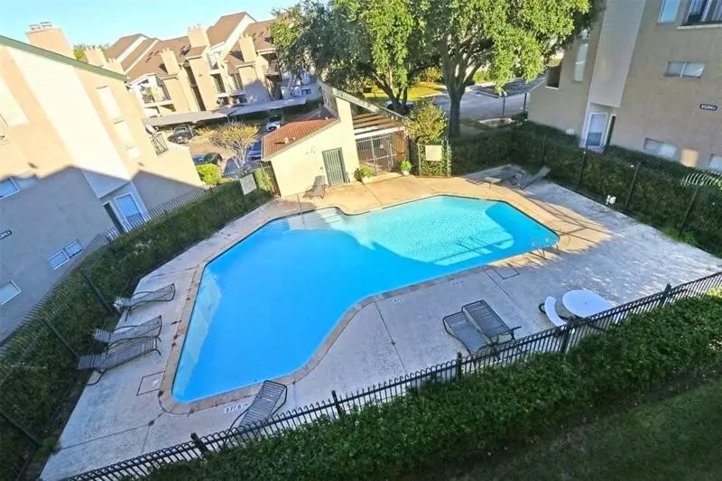 Houston, TX 77042,10855 Meadowglen LN #732