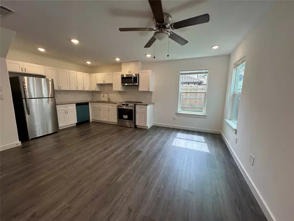 Houston, TX 77028,9241 Seeker ST #B